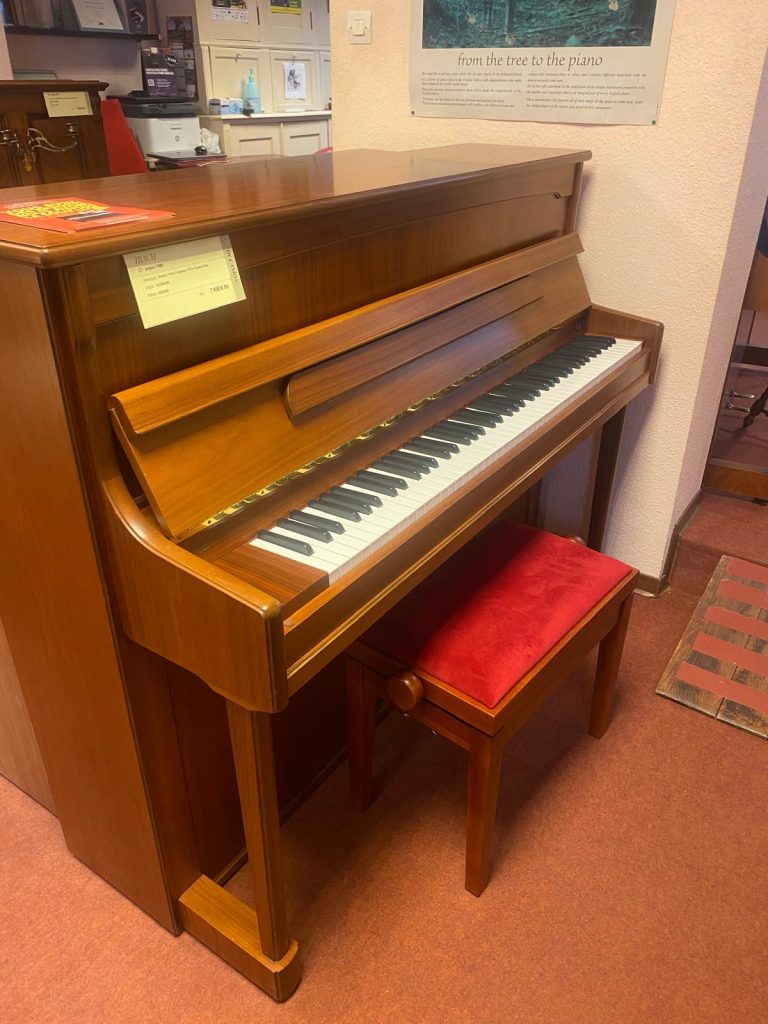 Occasion - Ibach C2 &ndash; Piano droit allemand en merisier